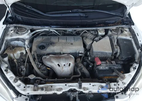 2009 Toyota Matrix S z USA, uszkodzony, nr VIN 2T1LE40E69C009919